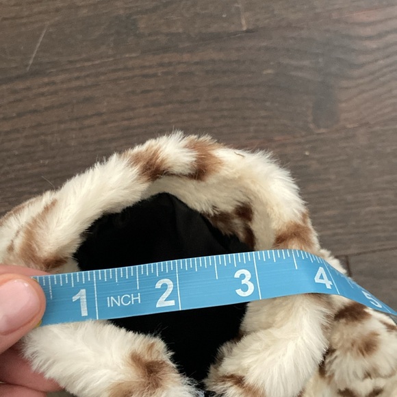 Beige Faux Fur Winter Small Dog Coat 🐶 - Picture 9 of 10